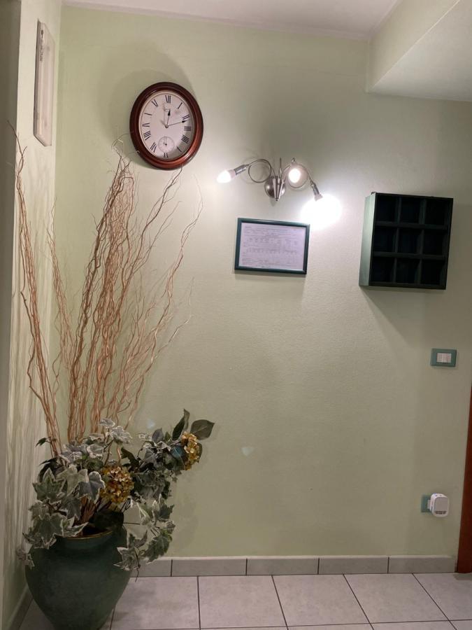 Casa Azzurra Camere Serravalle Sesia Εξωτερικό φωτογραφία