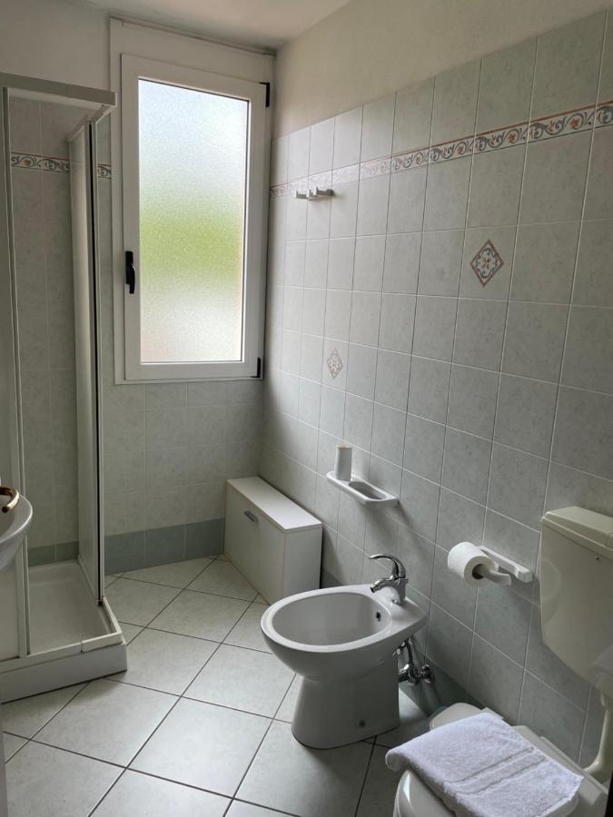 Casa Azzurra Camere Serravalle Sesia Εξωτερικό φωτογραφία